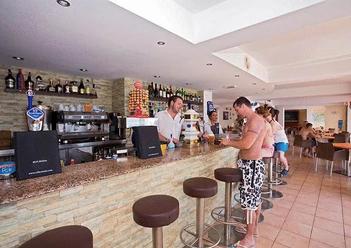 Apartamentos Sal Rossa Playa d'en Bossa 0*,