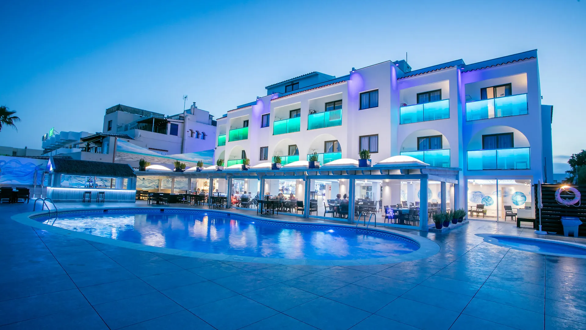 Apartamentos Sal Rossa Playa d'en Bossa 0*,