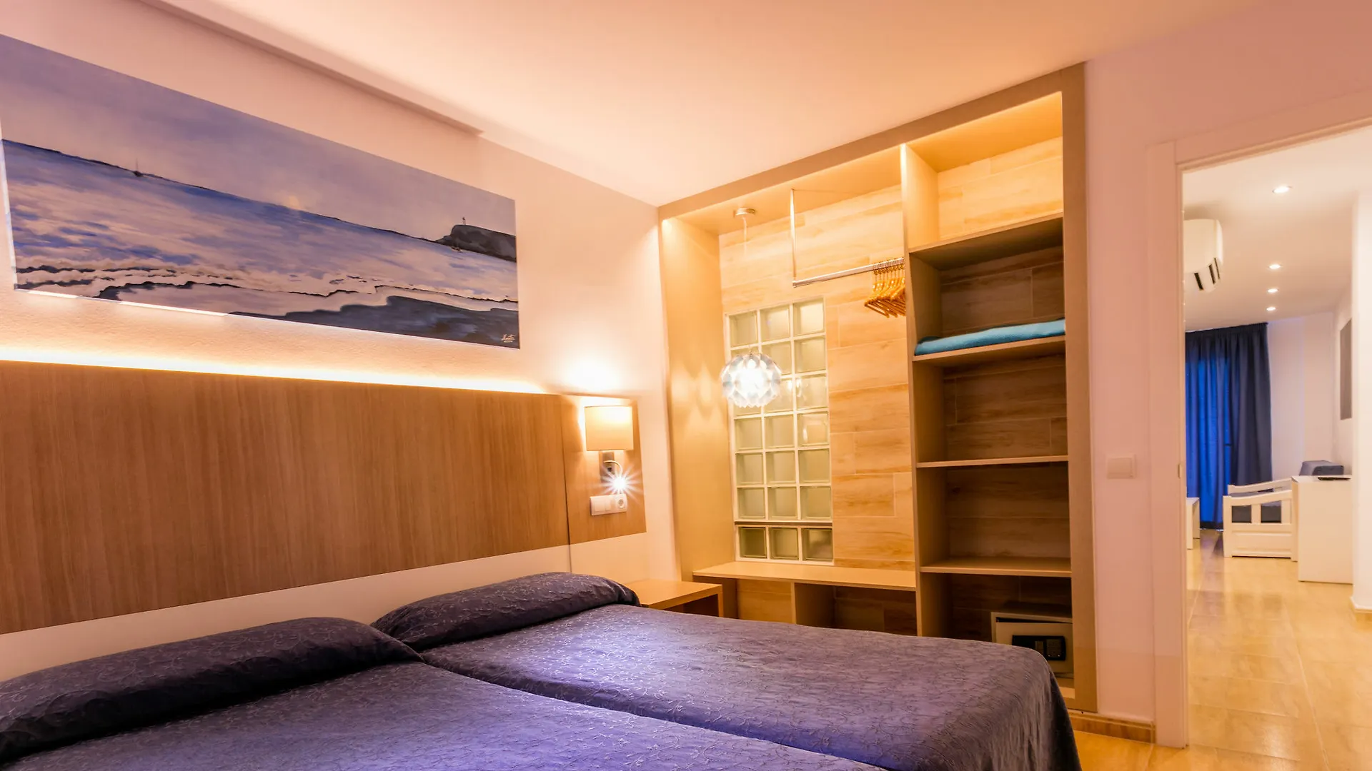 Apartamentos Sal Rossa Playa d'en Bossa